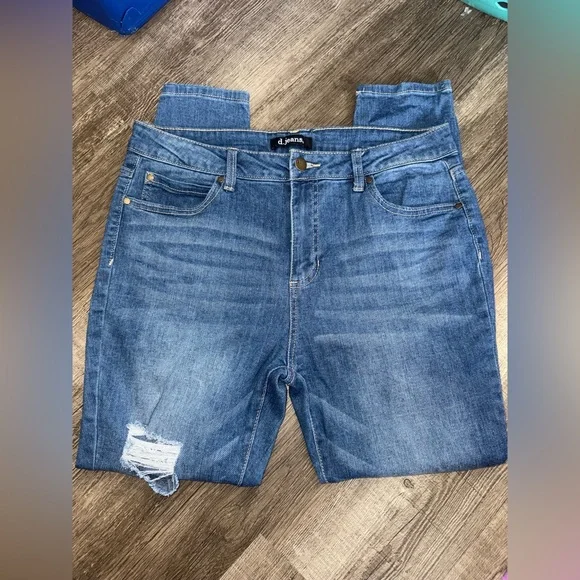 d. jeans Women’s Distressed Classic Blue Denim Skinny Jeans Size 12 - Picture 4 of 8